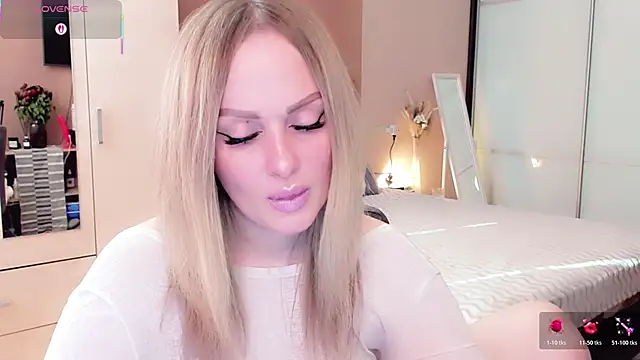 Libby Nora online show from March 15, 10:06 am