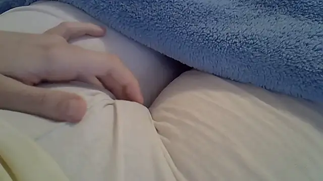 perescam online show from April 26, 2:26 pm