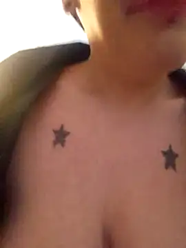 PinkTheHawk online show from April 1, 10:29 pm