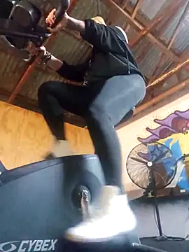 PinkTheHawk online show from November 19, 7:30 am