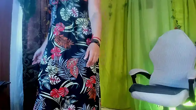 girasol walton online show from June 28, 5:41 pm
