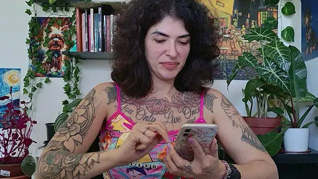 TaliMajesty online show from April 21, 10:11 am