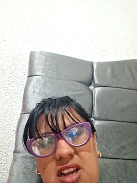 ZaidaWet online show from October 25, 12:35 pm