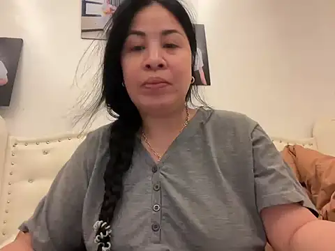 Tightwetholesxx online show from March 31, 2:33 am