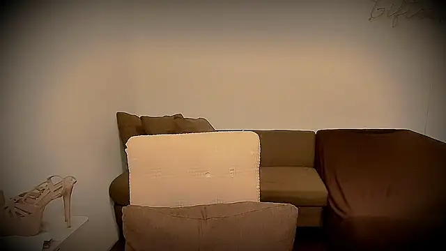 GiftedGirl4u online show from February 27, 3:17 am