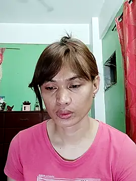 QueenSoreal online show from September 24, 4:39 pm