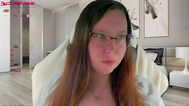 Snapshot of Victoria_Romans chatting on September 27, 6:15 pm Victoria Romans online show from September 27, 6:15 pm