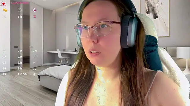 Victoria Romans online show from April 24, 7:16 pm