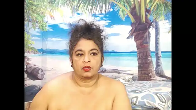 Snapshot of indianstar75 chatting on September 28, 9:09 pm indianstar75 online show from September 28, 9:09 pm
