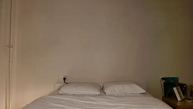 Milky   Way online show from November 9, 1:18 pm