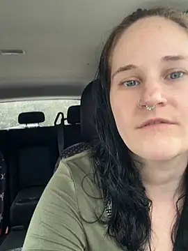 lolabunny9 online show from March 12, 5:59 pm