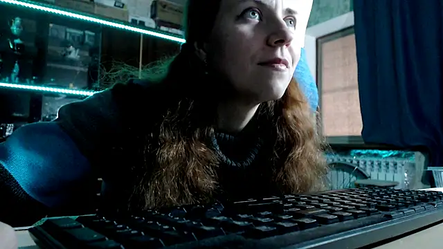 pa1e pr1ncess online show from April 24, 12:30 pm