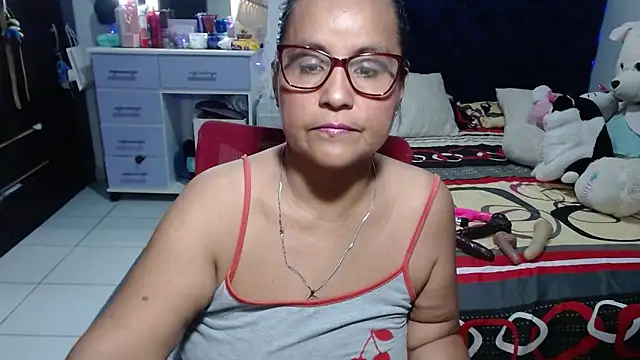 pervert mommy  online show from June 7, 1:07 pm