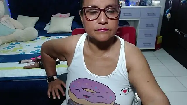 pervert mommy  online show from March 5, 9:27 am