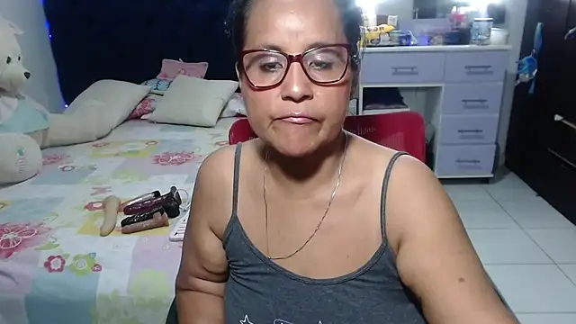 pervert mommy  online show from April 23, 9:50 am