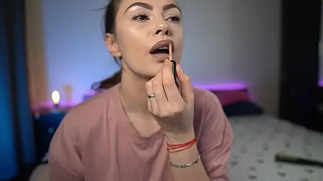 TiffanyPierce online show from February 23, 9:14 pm