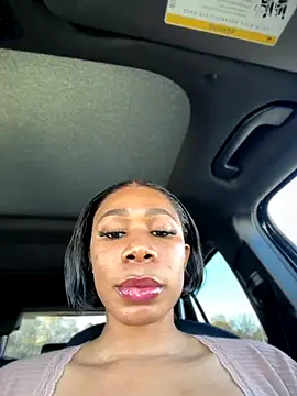 Belle    online show from December 15, 6:02 pm