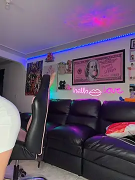 may aceros online show from March 22, 1:44 am