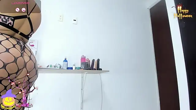 ElikoLanny  online show from October 3, 5:56 am