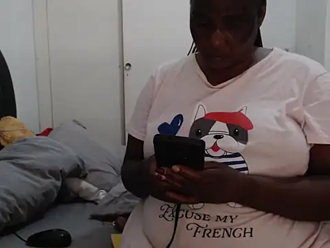 BigButtGodess online show from April 16, 4:57 am