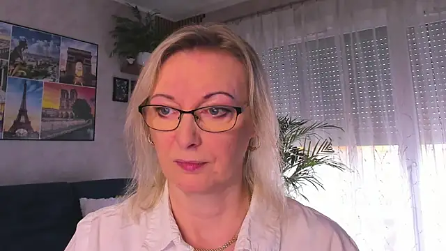 vanessa chat online show from March 23, 2:34 pm