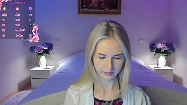 AnnaCarrera online show from April 23, 7:16 pm