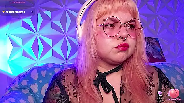 Satyn doll online show from March 27, 10:10 pm