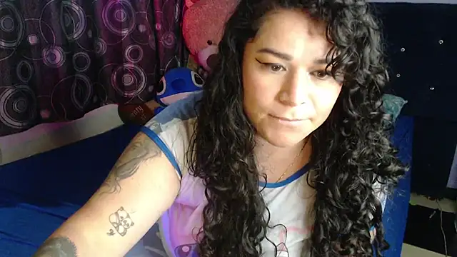 ANGELIQUE KLANE online show from April 22, 3:03 am