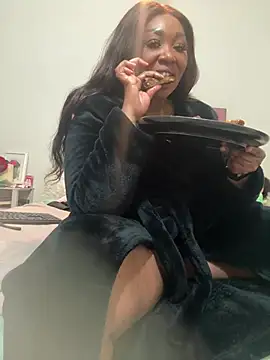 Bootyliciouse21X online show from June 27, 6:03 pm