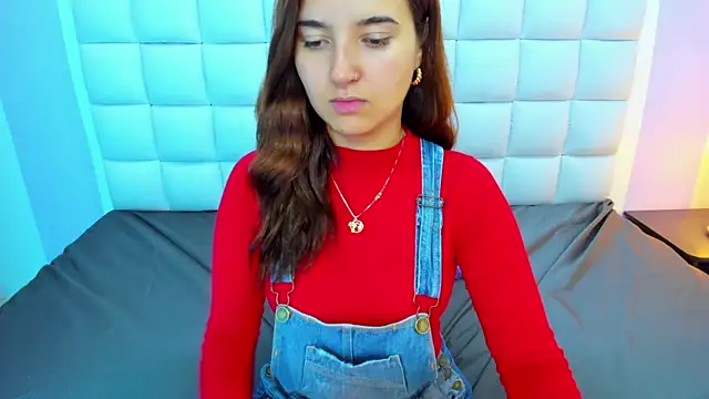 teresasroom  online show from April 27, 1:52 pm