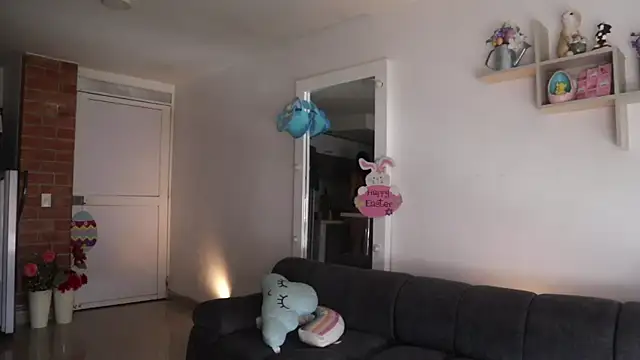  Vahos  online show from April 25, 7:11 pm