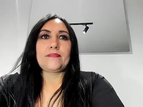 foxy-porn1 online show from March 5, 7:53 pm