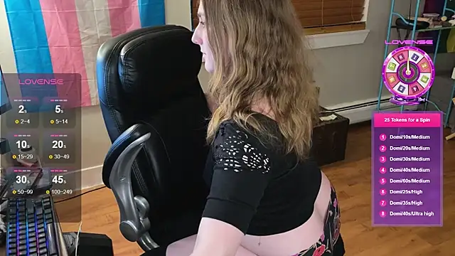 luluvaladon online show from October 7, 4:28 am