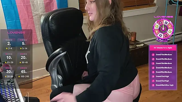 luluvaladon online show from September 23, 6:00 am