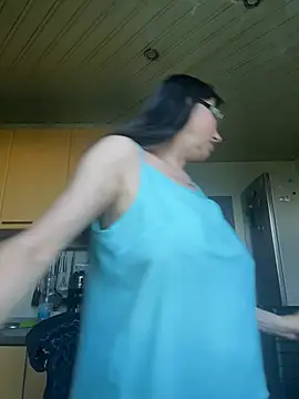 Amberhotqueen online show from June 19, 9:24 am