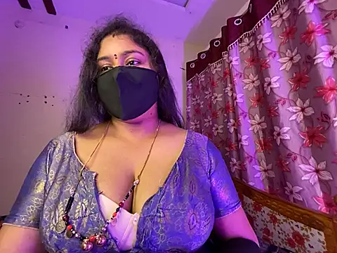 Love 4Sex online show from February 3, 6:22 am