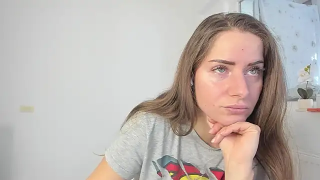 DiamondKay online show from February 2, 7:18 am