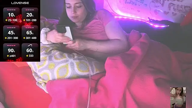 Blondiewithanass online show from April 23, 12:29 pm