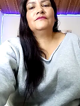 salomexlove 20 online show from April 23, 1:24 pm