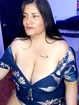 salomexlove 20 online show from October 13, 2:20 pm