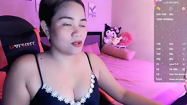 yenyen  online show from April 13, 2:57 am