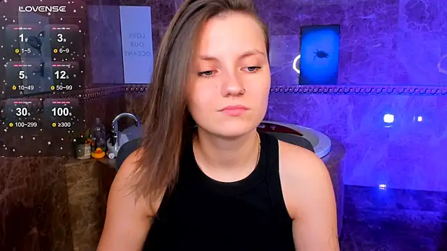 MelindaTin online show from June 24, 4:33 am