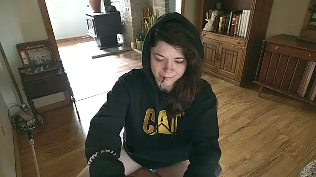 MarcyJones online show from April 25, 2:58 pm