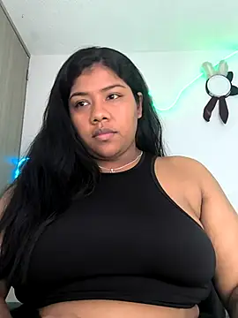Snapshot of paola091 chatting on October 2, 1:32 am paola091 online show from October 2, 1:32 am