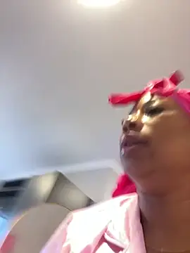 CurvyDesire1 online show from April 28, 6:17 am