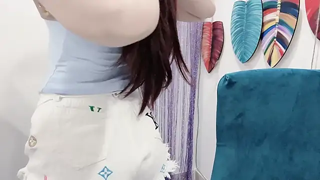 Aminababiew online show from April 27, 1:03 am