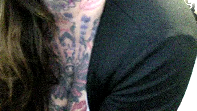 pamelagunns online show from March 27, 12:23 am