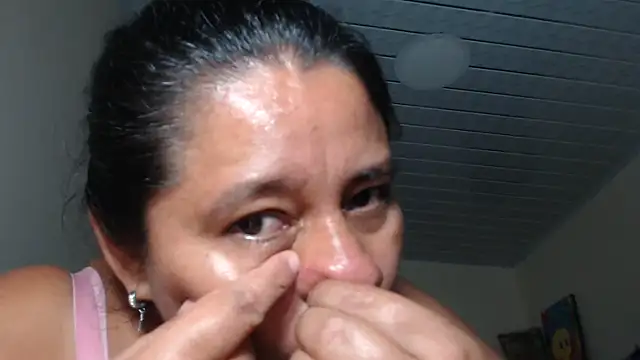 adrixxx38 online show from November 1, 1:21 am