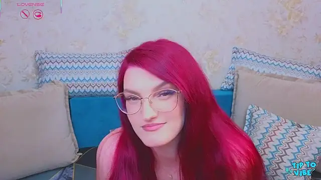  Rosalyn online show from July 20, 9:15 pm