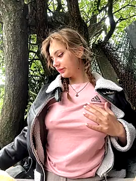 Night dreams online show from September 25, 8:57 am